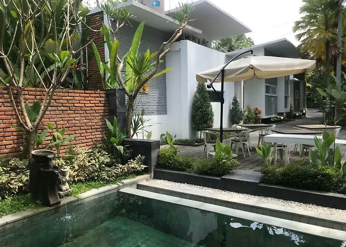 Hotel A Bali By Uhm 3*